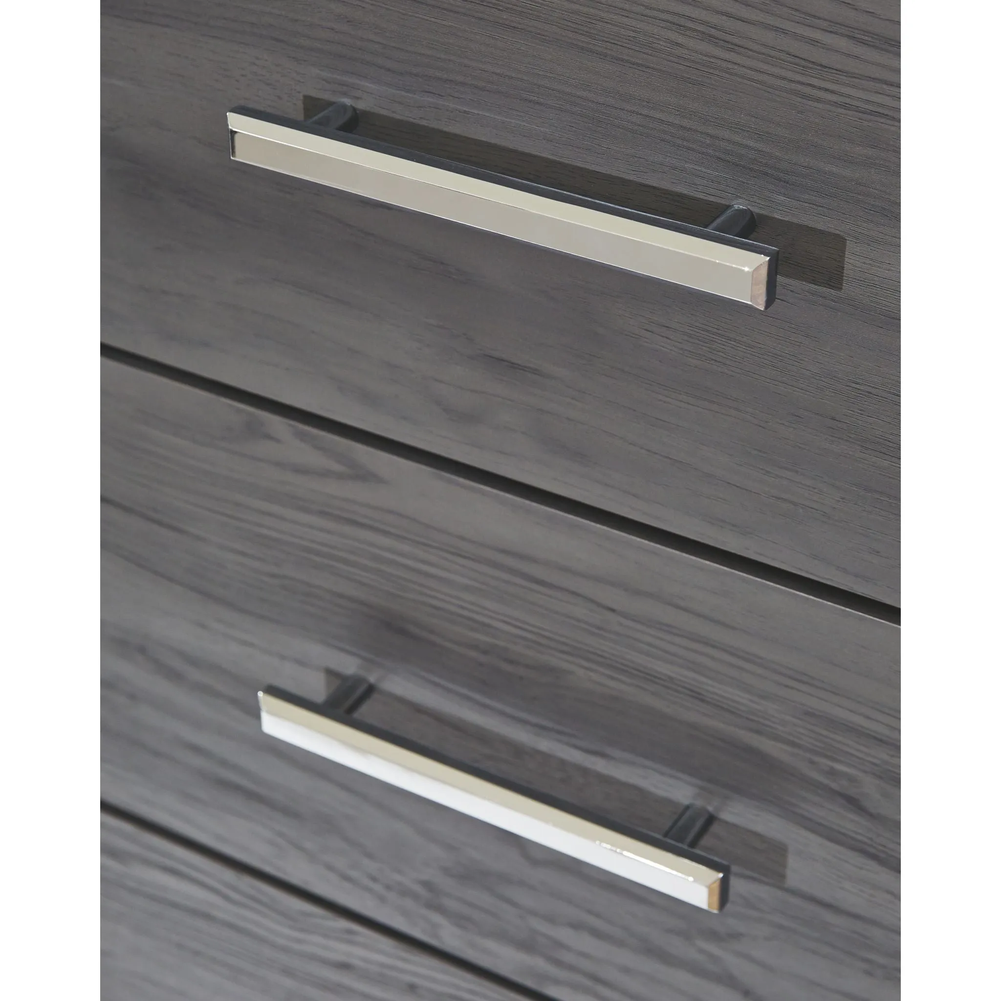 Lodanna Nightstand - Gray