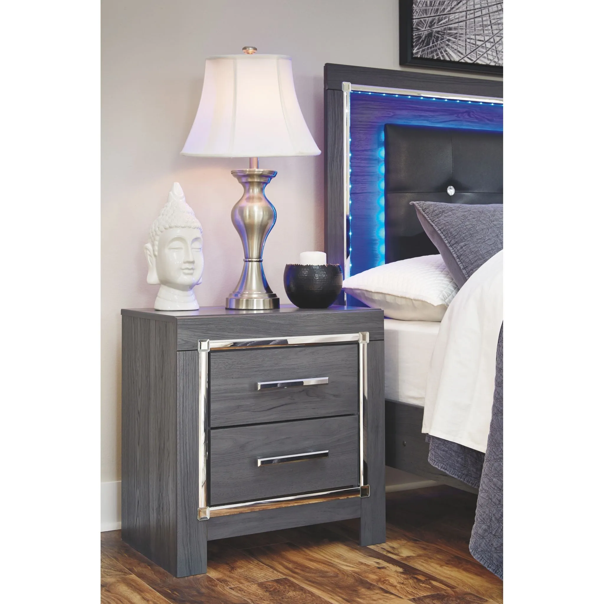 Lodanna Nightstand - Gray