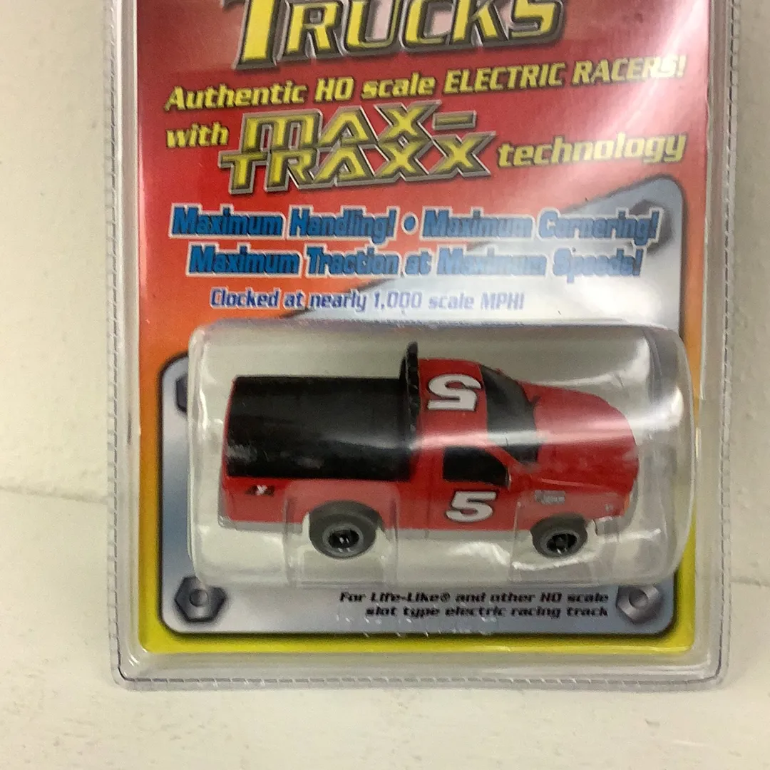 Truckin All Red America #5 | 9794 | Life-Like Racing Fast Trackers